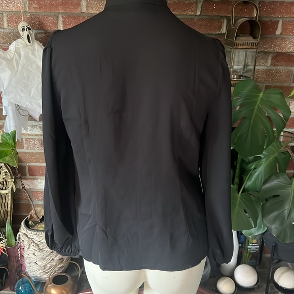 NY&Co Pu55y Bow Secretary Blouse - Picture 4 of 6